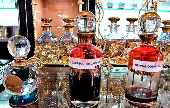 صنایع دستی سنتی عمان: عطرها و روغنهای عمانی